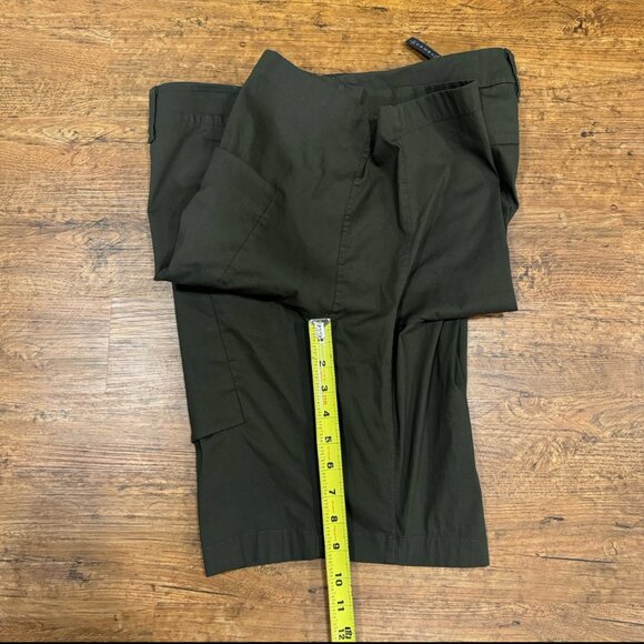 Lululemon Olive Green Weekender Performance Casual Golf Chino Shorts Men's 38x9 - Picture 7 of 7